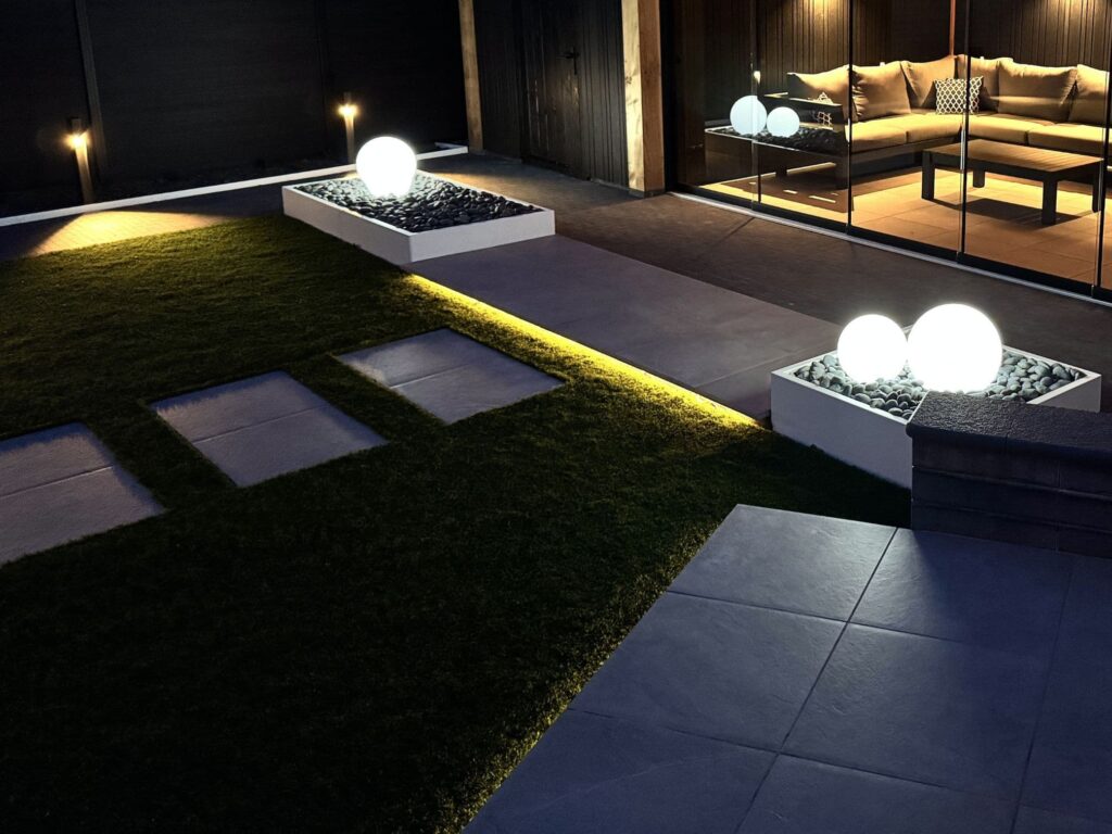 Tuinverlichting door Rombouts Sierbestratingen in Roosendaal